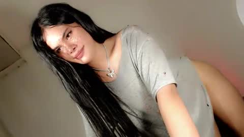 Snapshot of maddiejackson chatting on 03-11-25, 06:53 Im ZY DONT FORGET TO FOLLOW ME - online show from 03-11-25, 06:53
