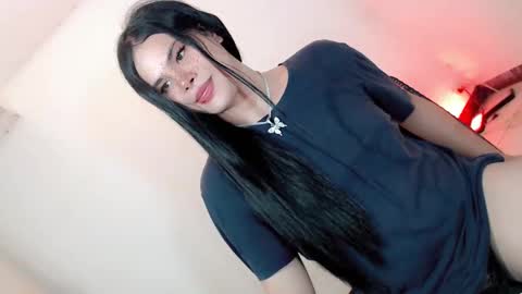 Snapshot of maddiejackson chatting on 03-12-25, 02:56 Im ZY DONT FORGET TO FOLLOW ME - online show from 03-12-25, 02:56