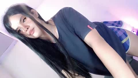 Snapshot of maddiejackson chatting on 03-12-25, 06:00 Im ZY DONT FORGET TO FOLLOW ME - online show from 03-12-25, 06:00