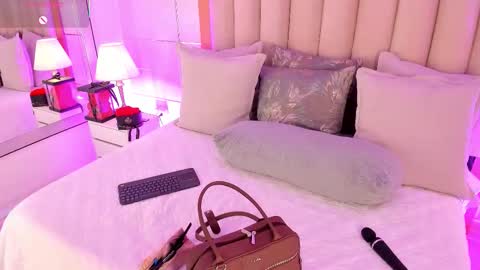    online show from 02-05-26, 07:29