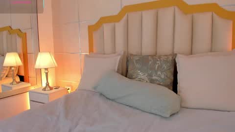    online show from 04-15-26, 07:43