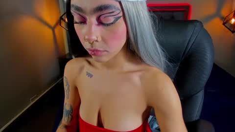 Maddie online show from 12-05-24, 10:23