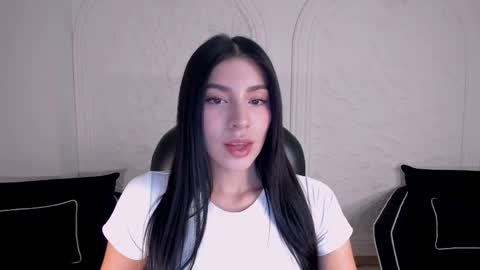 Snapshot of maddisontaylor chatting on 05-26-26, 07:32 Maddison online show from 05-26-26, 07:32