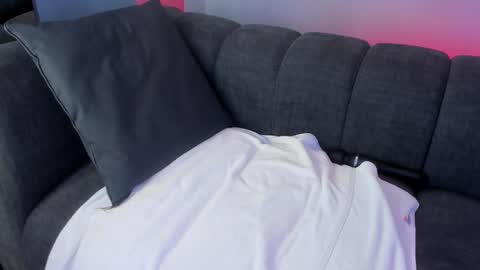 Maddy  online show from 02-14-25, 02:18