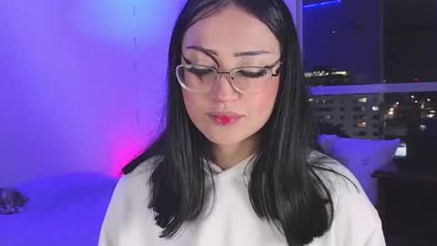   Please followme and rate me your thumbs up online show from 10-24-25, 01:03