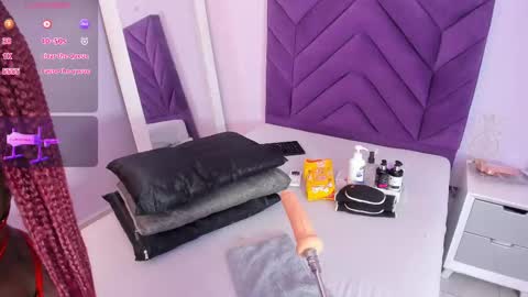 maddyjohnsonn online show from 02-21-25, 04:18