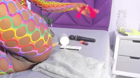 maddyjohnsonn online show from 10-26-25, 03:34