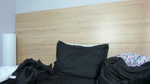 Madelaine  online show from 07-21-26, 10:28