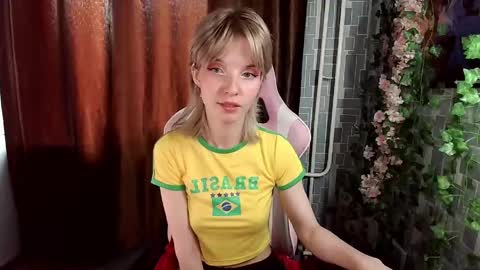 madelaines online show from 05-15-26, 03:02