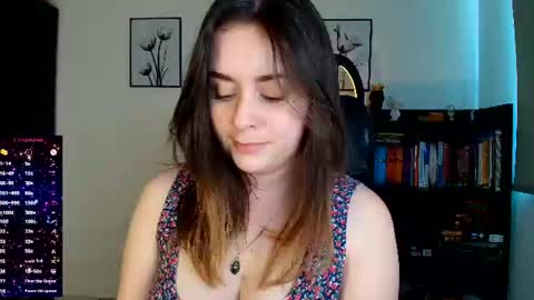 Snapshot of madelamee chatting on 06-24-26, 09:03 madelamee online show from 06-24-26, 09:03