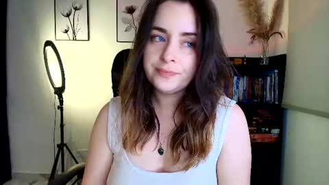 Snapshot of madelamee chatting on 07-22-26, 12:02 madelamee online show from 07-22-26, 12:02