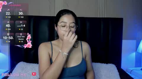 Snapshot of madelayn_torres chatting on 01-13-26, 11:48 madelayn_torres online show from 01-13-26, 11:48