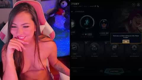 Snapshot of madeleine_shinobi chatting on 03-04-25, 12:39 Emily Only Fans online show from 03-04-25, 12:39