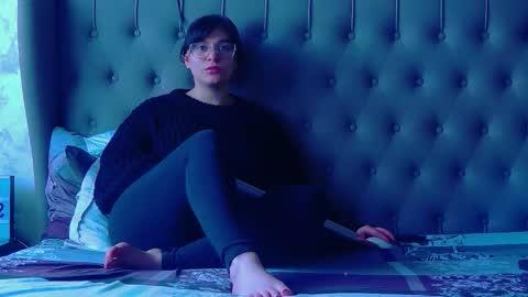 madelynvelure online show from 03-23-26, 08:51