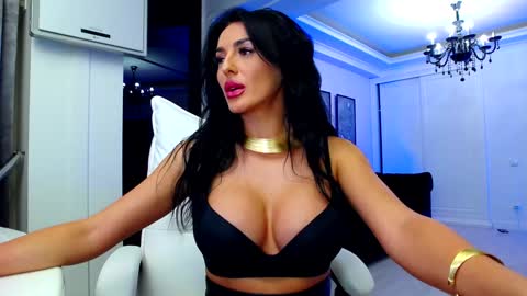 Snapshot of madena_ chatting on 12-01-24, 07:47 Magda online show from 12-01-24, 07:47