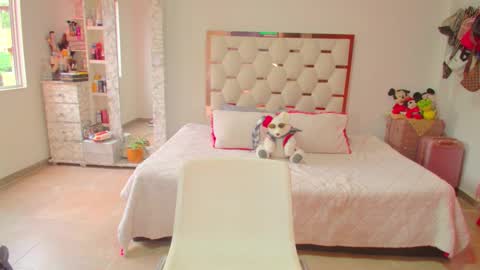 madelyn roses online show from 11-27-25, 07:38