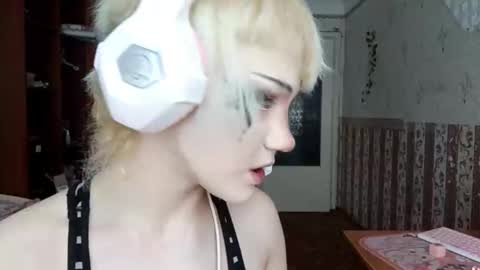 Snapshot of madgezari chatting on 03-03-26, 07:25 Alice Kaneki online show from 03-03-26, 07:25