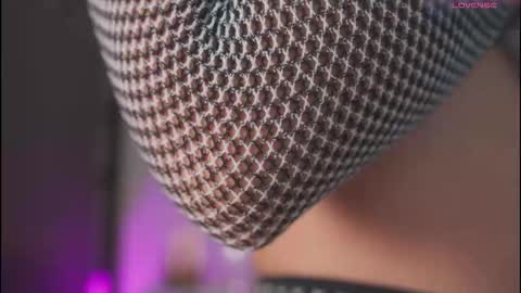 Valentina   1030   530  -  online show from 11-07-25, 04:12