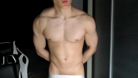 madisonboy2 online show from 05-06-26, 11:54