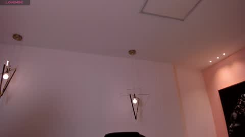 Maddi Collins online show from 03-20-26, 11:37