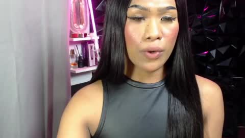 Snapshot of madisonwill_ chatting on 04-21-26, 02:01 MADISONWILL online show from 04-21-26, 02:01