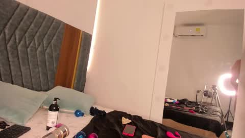 Madisson online show from 01-26-25, 06:16