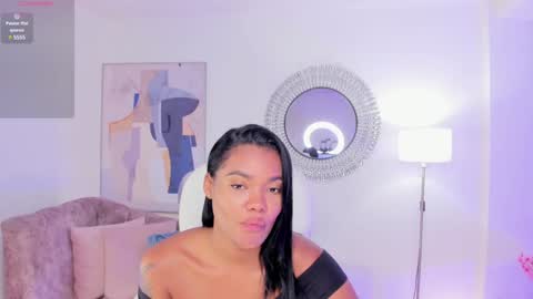 Snapshot of madisson_davon chatting on 02-07-25, 04:35 Madisson Davon online show from 02-07-25, 04:35