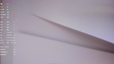 Snapshot of madisson_rivas chatting on 09-29-25, 09:19 online show from 09-29-25, 09:19