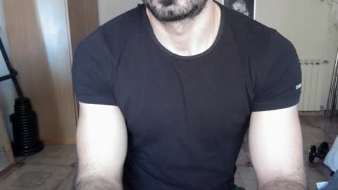 Snapshot of madmax20x chatting on 01-12-26, 11:48 madmax20x online show from 01-12-26, 11:48