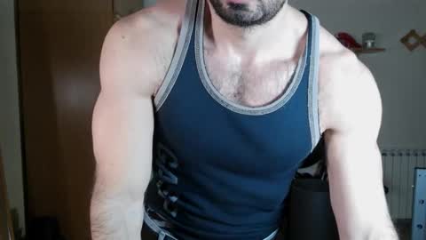 Snapshot of madmax20x chatting on 02-11-26, 11:43 madmax20x online show from 02-11-26, 11:43