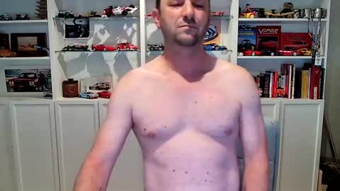 Snapshot of madmax3934 chatting on 06-20-26, 04:04 madmax3934 online show from 06-20-26, 04:04