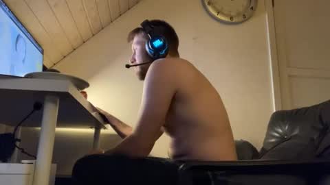 madsfb9 online show from 11-14-25, 03:22