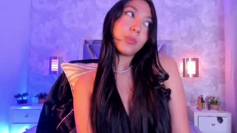 Snapshot of mady_roa chatting on 07-11-26, 02:36 Mady Roa online show from 07-11-26, 02:36