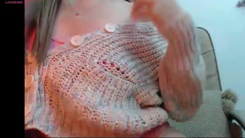 Snapshot of madyqueen chatting on 02-07-25, 05:40 Mara online show from 02-07-25, 05:40