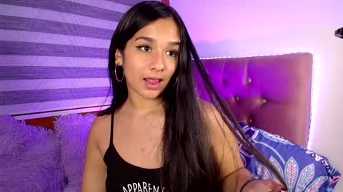 Snapshot of maeena chatting on 01-15-25, 03:43 maeena online show from 01-15-25, 03:43