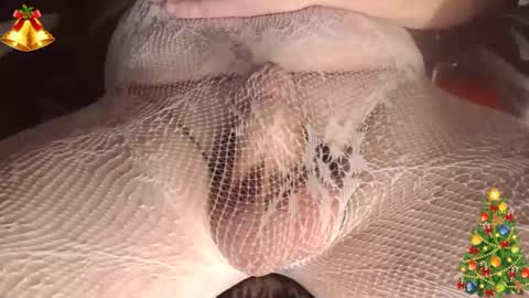 Snapshot of maestro2017 chatting on 12-28-24, 10:44 maestro2017 online show from 12-28-24, 10:44