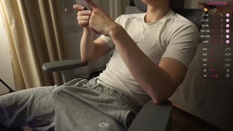 Snapshot of maestro3369 chatting on 01-10-25, 03:37 Mike XMaestro 3369 online show from 01-10-25, 03:37