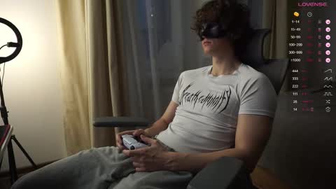 Mike XMaestro 3369 online show from 11-20-25, 01:22