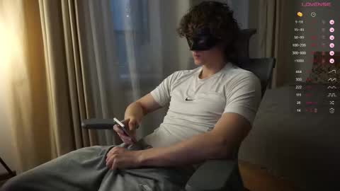 Mike XMaestro 3369 online show from 11-23-25, 01:00