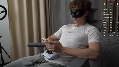 Snapshot of maestro3369 chatting on 02-20-26, 09:26 Mike XMaestro 3369 online show from 02-20-26, 09:26