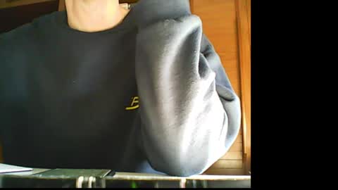 Snapshot of maestrojedi0 chatting on 01-24-25, 09:06 Maestrojedi0 online show from 01-24-25, 09:06