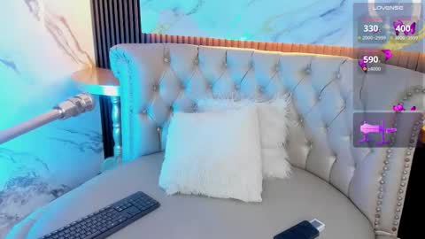 Mae online show from 11-26-25, 01:50