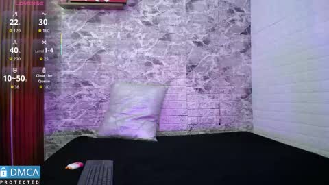 Snapshot of maevekuro chatting on 09-22-25, 03:08 maevekuro online show from 09-22-25, 03:08