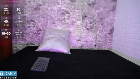 Snapshot of maevekuro chatting on 09-23-25, 03:31 maevekuro online show from 09-23-25, 03:31