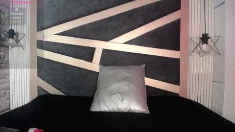 Snapshot of maevekuro chatting on 09-29-25, 03:11 maevekuro online show from 09-29-25, 03:11