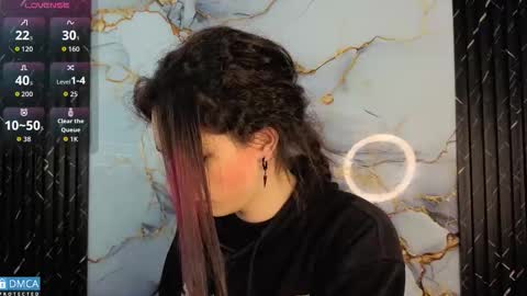 Snapshot of maevekuro chatting on 11-04-25, 03:38 maevekuro online show from 11-04-25, 03:38