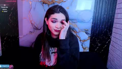 Snapshot of maevekuro chatting on 02-21-26, 03:18 maevekuro online show from 02-21-26, 03:18