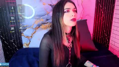 Snapshot of maevekuro chatting on 03-21-26, 03:22 maevekuro online show from 03-21-26, 03:22