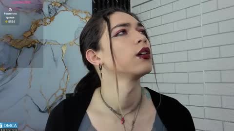 Snapshot of maevekuro chatting on 04-13-26, 03:01 maevekuro online show from 04-13-26, 03:01