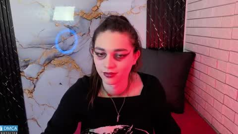 Snapshot of maevekuro chatting on 04-16-26, 02:23 maevekuro online show from 04-16-26, 02:23